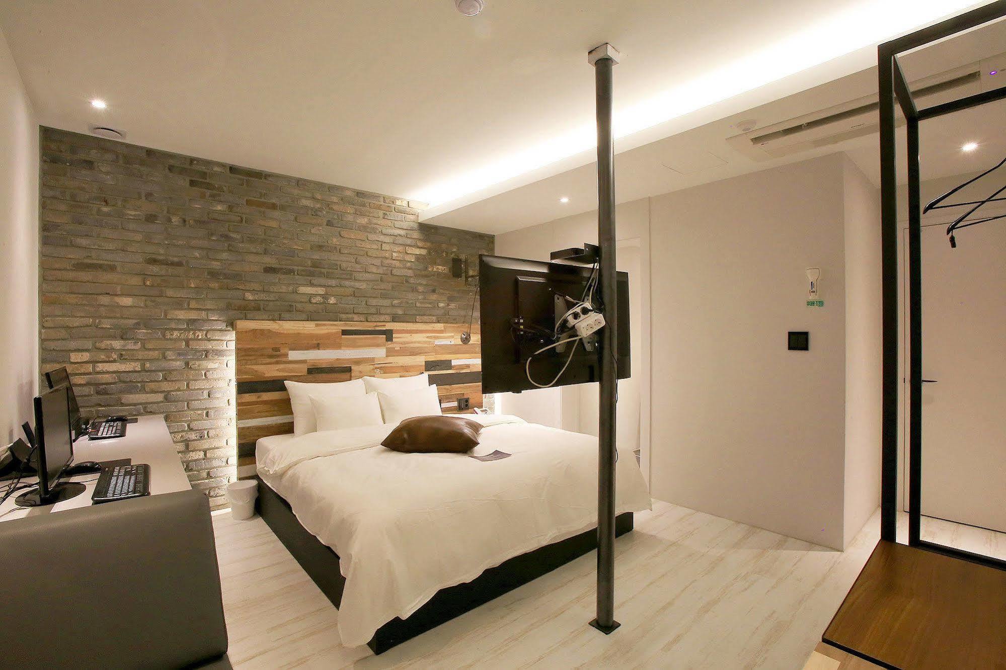 Hotel Yaja Jungwang Siheung Exteriör bild